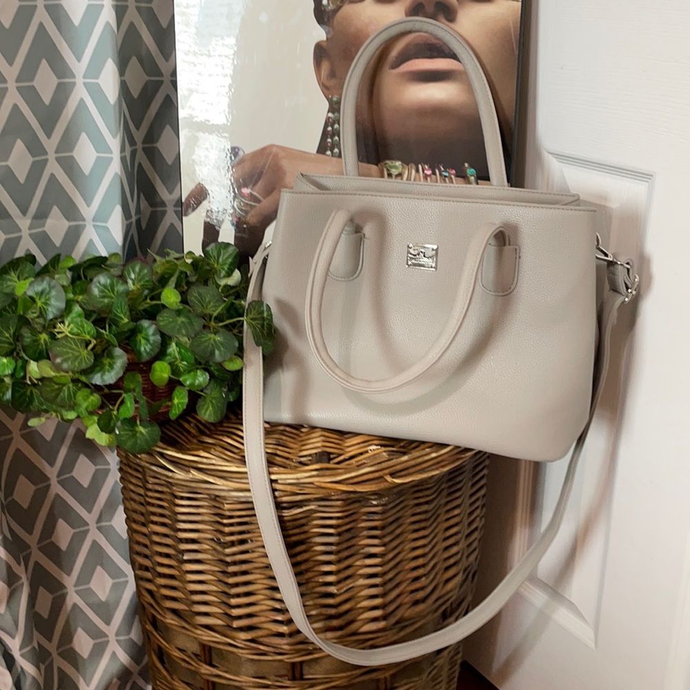 Jessica Moore Grey Handbag/ Like New